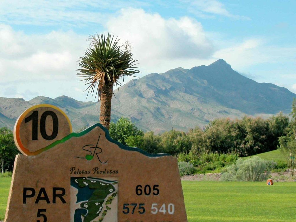 10th hole at sierra del rio championship golf course